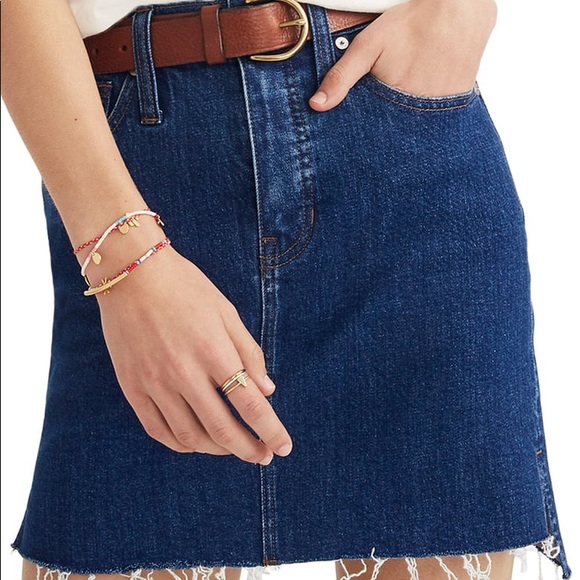 Madewell Dresses & Skirts - Madewell stretch denim straight mini skirt xs